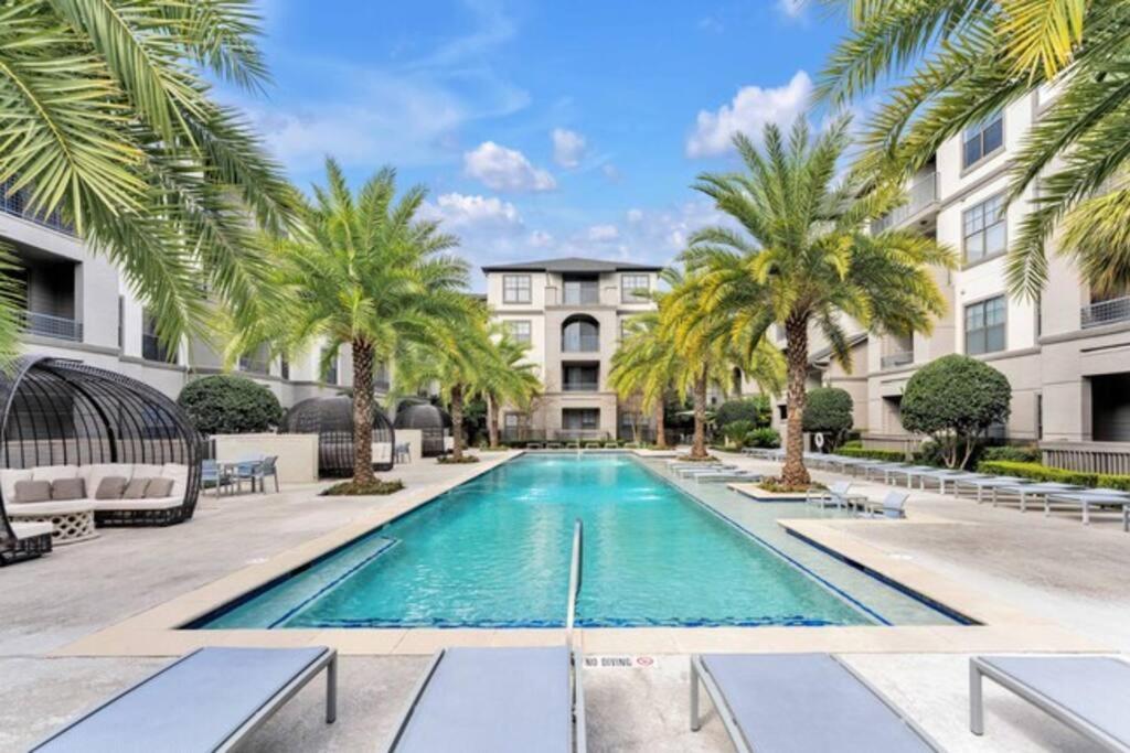 Your Warm Spacious Unit With Pool - Medical Center Houston Esterno foto