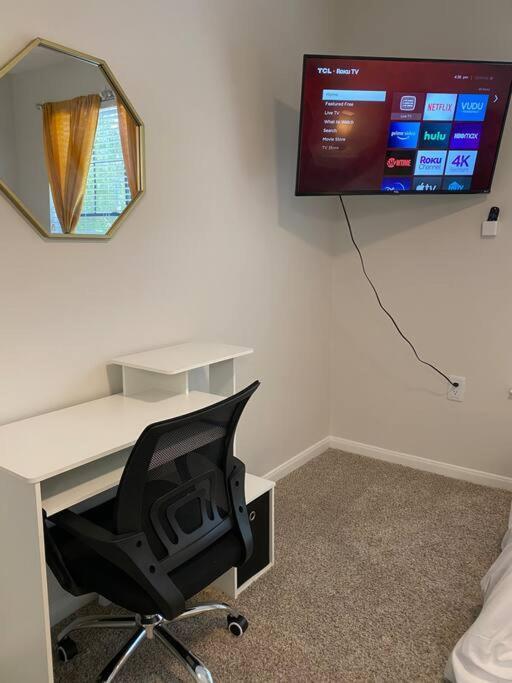 Your Warm Spacious Unit With Pool - Medical Center Houston Esterno foto